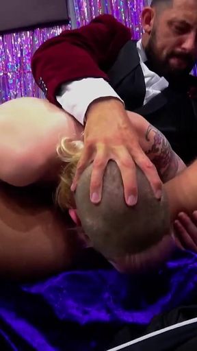 Gameshow - Distraction! with Rosa Rosebud & Honest Answers