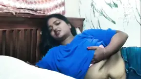 Hot and horny Indian MILF seduces young employee