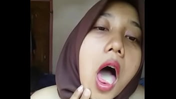 Indonesian Malay Horny 02