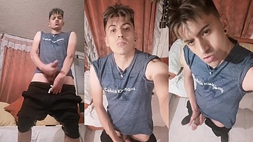 Chacal masturbandose hasta correrse