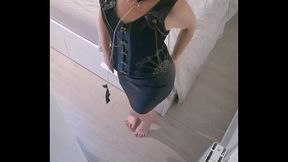 Come fuck my big little slut ass or the other way around
