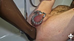part 2: miss anna s messy bath! (uncensored)