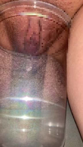 【接写】AVを見たりクリを弄ったりしながら本気汁採取