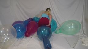 Longneck Giant Balloon Riding Bounce Popping - HD 1080p mp4