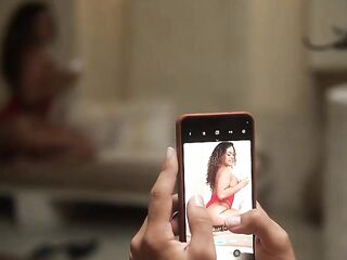 Unknown mother I'd like to fuck with a large butt screws me in public in the pool area