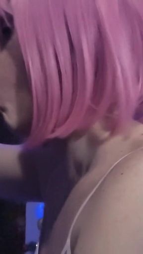 Christmas Morning Gloryhole Surprise for BBC Sissy Wakes up to Find Gift-wrapped Invitation From Boyfriend 1