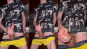 i jerk off for a very long time and cum a lot!