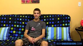 Max Morgan's sexy twink fat dick jerk off at home