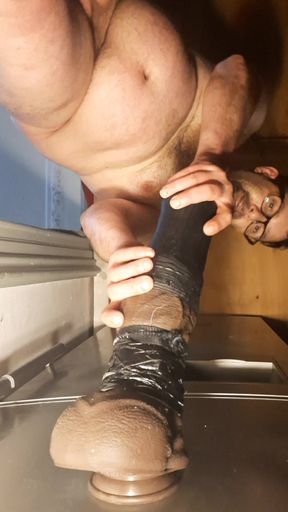 Dildo Diameters 10cm in Dilated Ass