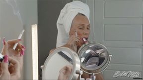 Smoking While Putting On MakeUp (MP4-HD 720p)