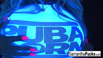 Samantha Saint gets off in this super hot black light solo