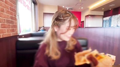 【初体験】むちむち看護師が彼シャツノーパンデート我慢できずに駐車場で露出フェラチオ Japanese/HENTAI/amateur/POV/outdoor/露出/個人撮影/スマホ/ハメ撮り