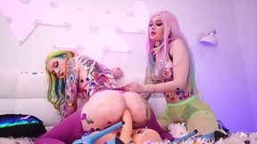 Dashing Fit Hotties Go Nuts In a Spectacular Lesbian Duo With Lots Of Confetti And Huge Sex-toys