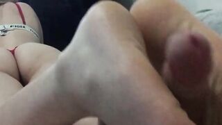 Hottie Toejob Close See  Insane Sounds - Miley Grey