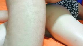 mexicana puta en cuatro patas se deja llenar el culo de leche del mejor amigo de su marido a cambio de dinero sexo sin condon. exoticfuck colombian
