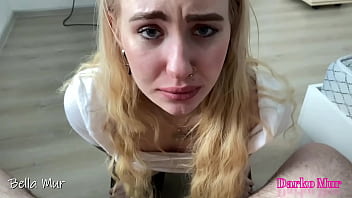 Stuped student couldn&#039_t pass the test and got a dick in her mouth