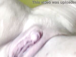 LARGE LOVE BUTTON SQUIRT early in the morning