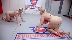 Leya Falcon Vs