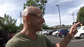 Laurie Vargas slurps thick dick jizz