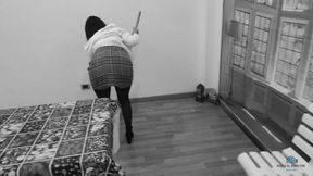 My stepsister very hot for clean my room