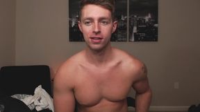 Blake Summers Gets Naked and Jerks Off