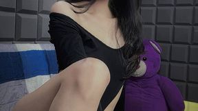 em là của ai .... Whose am i