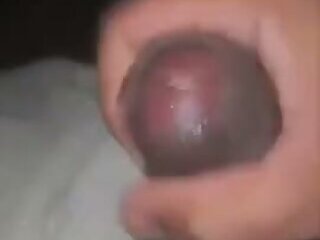 PUNHETA GOSTOSA DEMAIS!! ANTES DE IR DORMIR, EU FIZ UMA PAUSA NA SALA E ME MASTURBEI BEM GOSTOSO