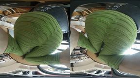 3DVR180 LINGLING's rear view POV humiliates JAMIE