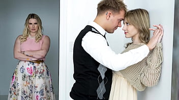 Melody Marks, Jenna Starr and Joshua Lewis in a wild threesome