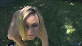 Alexis Texas Fucking Outdoor A Huge Cock