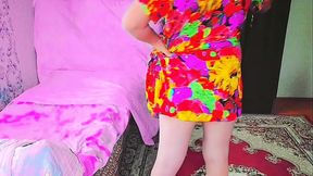 Swaying hips, sinful clips