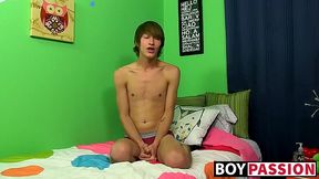 Anal play and solo stroking session with twink Kyle Eldritch