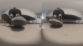 The 3DVR180 ERER sneakers trample and humiliate the dwarves