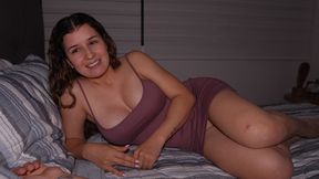SEXY STEPSISTER COMES HOME FROM A PARTY AND ASKS ME TO FUCK HER, SHE TAKES MY CONDOM OFF