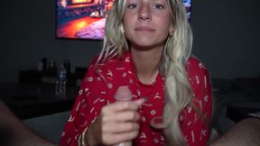 Amber Griz And Petite Blonde - Teen 18+ Stepsis Uses Her Older Bros Cock Before Bedtime!