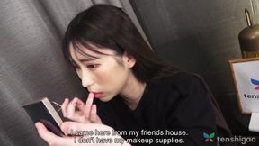 Hitomi Kanzaki Backstage