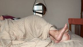 Juliette-RJ Horny Morning teasing you in bed FOR MOBILE DEVICES USERS - BODY SIDE VIEW POV - NON TALKING VIDEO, ONLY NATURAL SOUNDS - JOI - FOOT FETISH - SOLES - BBW BODY -THICK THIGHS - BBW ASS - LONG TOENAILS - THICK BODY SEDUCTION