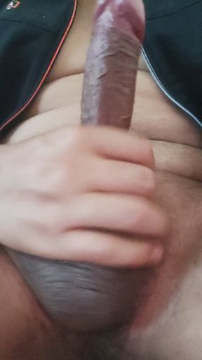 Jequling practice by horny guy average dick to big dick