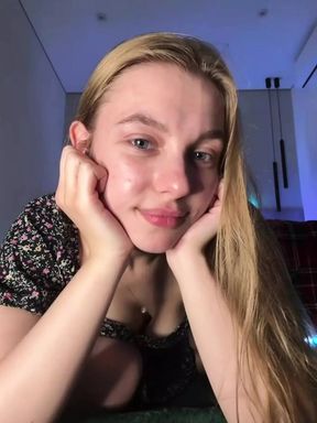 Blonde amateur Boobs fucking on webcam