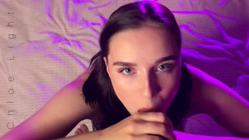 Chloe Light's Stepbrother Surprise: Juicy Blowjobs and Cumming Good