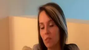Classic amateur Darling cumsprayed in mouth