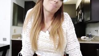 Caught my stepmom masturbates and she wanted to fuck!