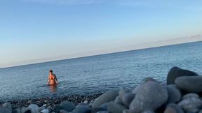 Monika Fox flaunts off her fake mounds and naked body in the sea