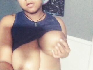 Smokin' sexy gal with big titties