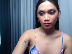 Sensational scenes of sensual, intimate, and freedom await you with FelicityBonfils.