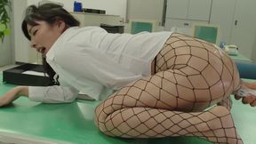 Kana Yua X Beauty Legs with Pantyhose - Part 2