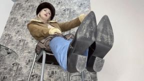BEAUTIFUL GIANTESS LUXARY FEET WORSHIP