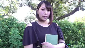 Lonely 20-year-old girl seeking love and sex