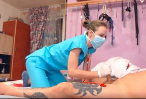 nurse help quarantined patient cum