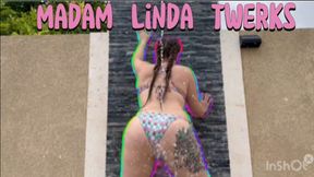 Madam Linda Twerks